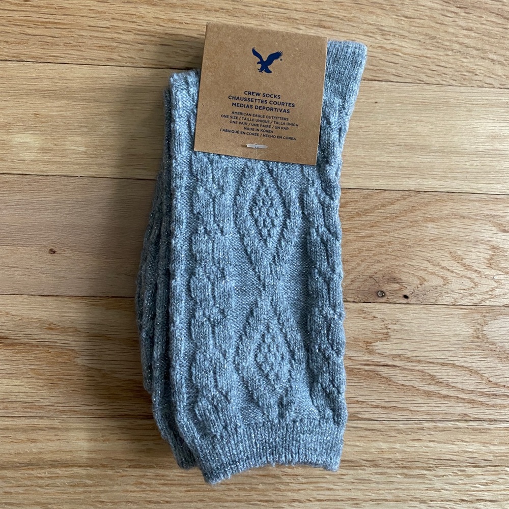American Eagle crew socks